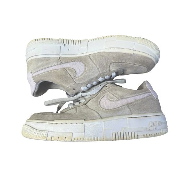 NIKE AIR FORCE ONE Fontanka Pearl White Light Bone Suede Platform Sneakers Sz 7 - Picture 9 of 11